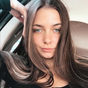 Meet your Posher, Anastasia